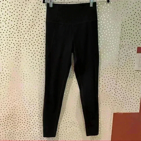 Girlfriend Collective Black Leggings - Picture 1 of 8